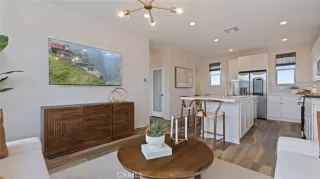 Photo #3: OC25093234 Listing