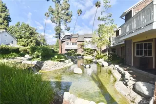 Photo #4: OC25093467 Listing 