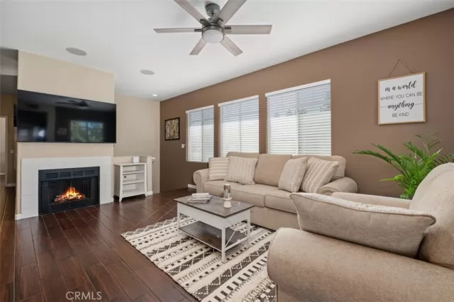 MLS: OC25093620 Condo For Sale