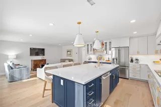 Photo #1: OC25093646 Listing