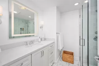 Photo #6: OC25093646 Listing