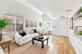 Photo #3: OC25094451 Listing 