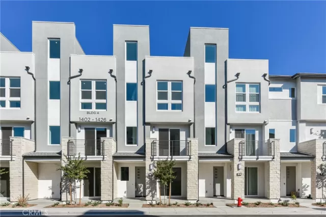 MLS: OC25094705 Condo For Sale