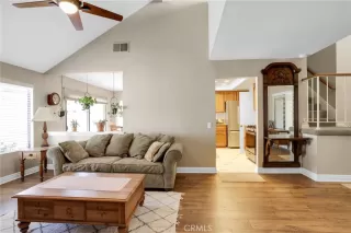 Photo #4: OC25094715 Listing