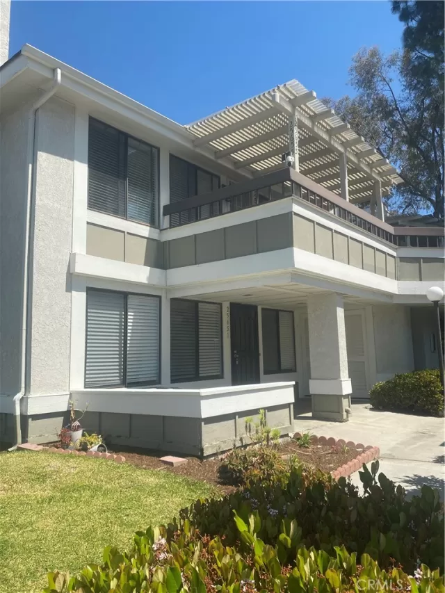 MLS: OC25094838 Condo For Sale