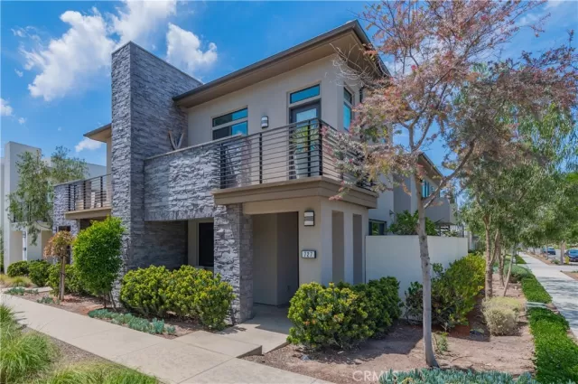 MLS: OC25094954 Condo For Sale