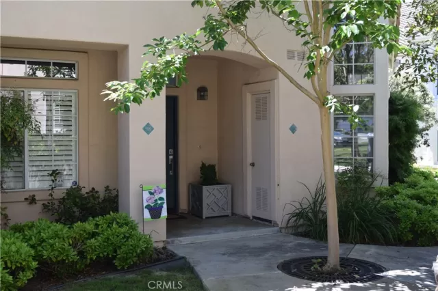 MLS: OC25095004 Condo For Sale