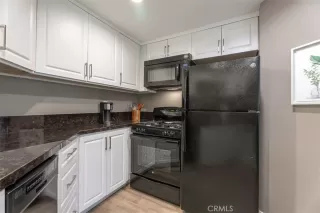 Photo #3: OC25095192 Listing 