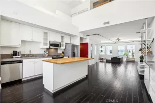 Photo #1: OC25095378 Listing 