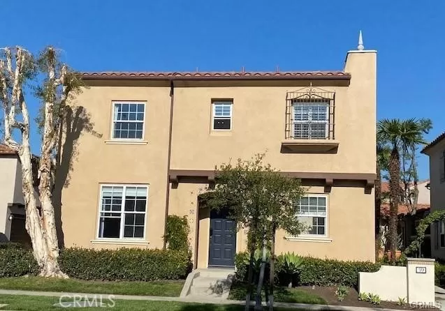 MLS: OC25095433 Condo For Sale