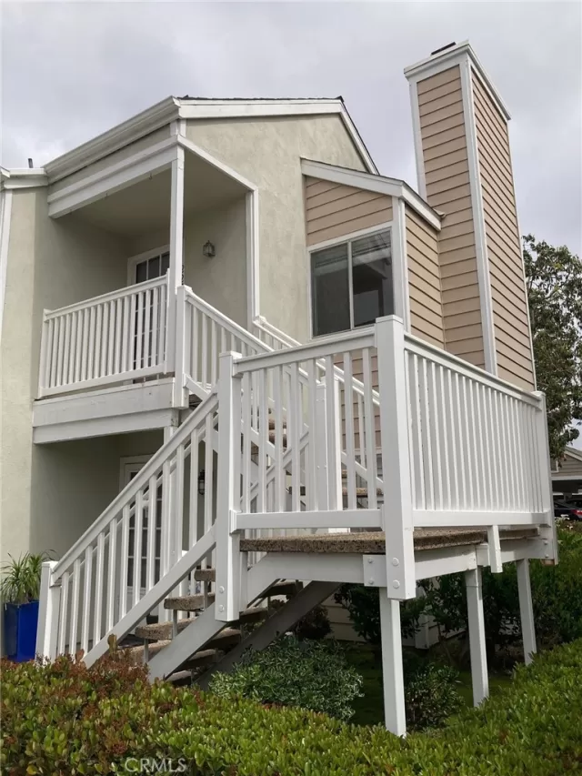 MLS: OC25095492 Condo For Sale