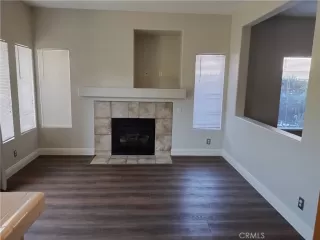 Photo #2: OC25095543 Listing 