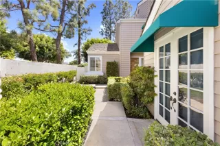 Photo #3: OC25095670 Listing 