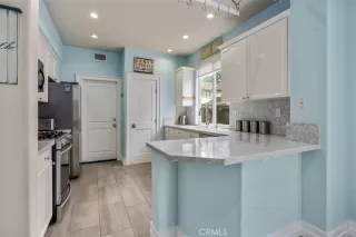 Photo #6: OC25095700 Listing 