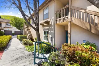 Photo #2: OC25095792 Listing 