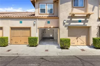 Photo #5: OC25095792 Listing 