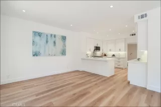 Photo #6: OC25095813 Listing 