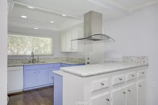 Photo #5: OC25095882 Listing