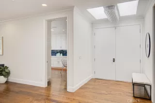 Photo #4: OC25095945 Listing 