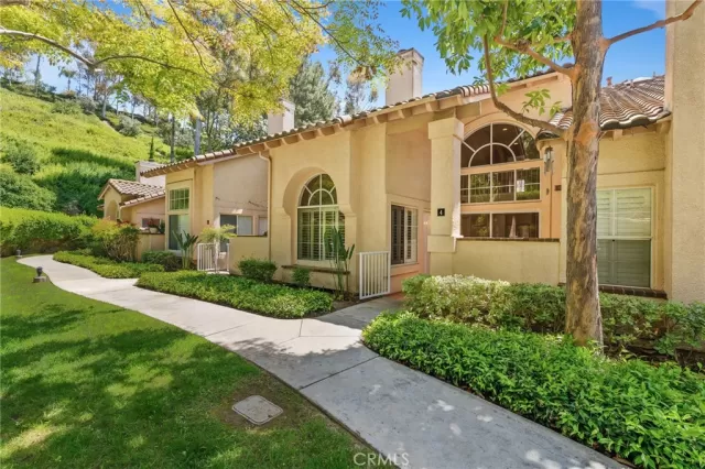 MLS: OC25096213 Condo For Sale