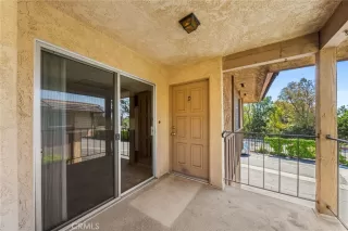 Photo #4: OC25096522 Listing