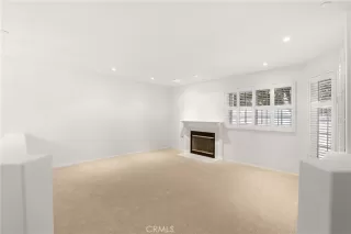 Photo #5: OC25096640 Listing 