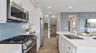 Photo #4: OC25096763 Listing