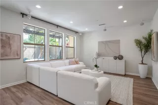 Photo #3: OC25096828 Listing 