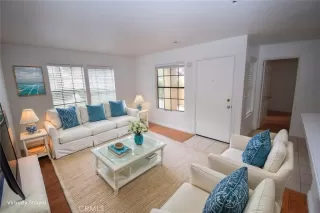 Photo #6: OC25096928 Listing 