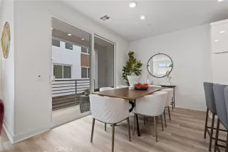 Photo #4: OC25097076 Listing 