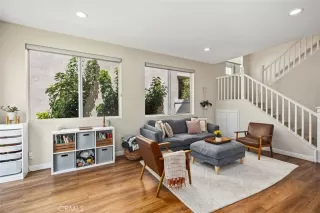 Photo #5: OC25097153 Listing 