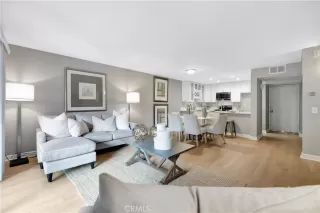 Photo #5: OC25097605 Listing