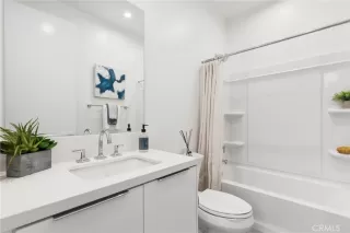 Photo #6: OC25098091 Listing 