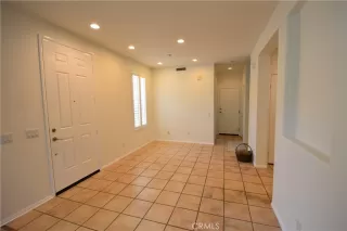 Photo #4: OC25098357 Listing 