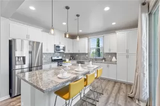 Photo #2: OC25098534 Listing