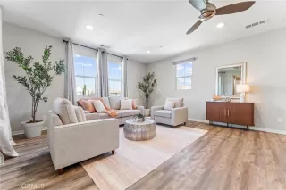 Photo #6: OC25098534 Listing