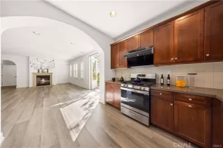 Photo #4: OC25098672 Listing 