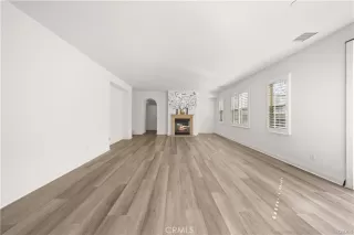 Photo #5: OC25098672 Listing 