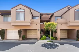 Photo #2: OC25099068 Listing 