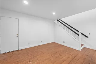 Photo #4: OC25099128 Listing 