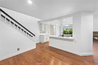 Photo #5: OC25099128 Listing 