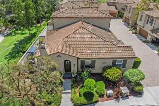 Photo #4: OC25099133 Listing 