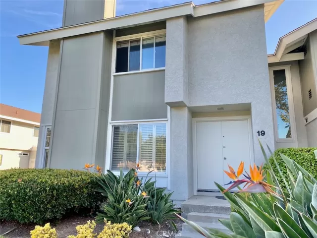 MLS: OC25099700 Condo For Sale