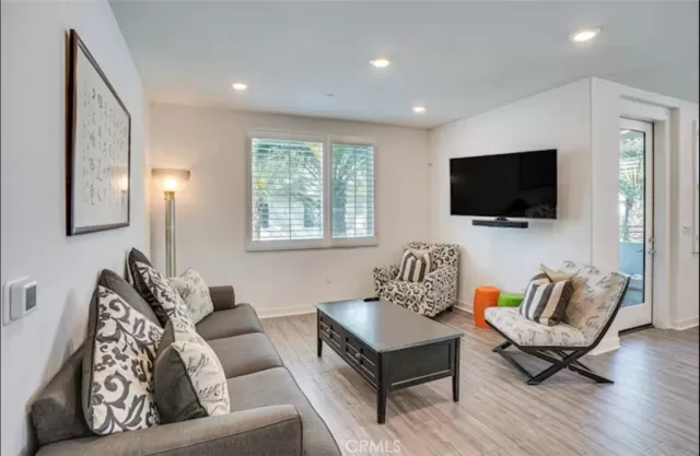 MLS: OC25099994 Condo For Sale