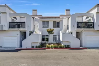 Photo #5: OC25100233 Listing