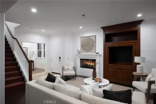 Photo #2: OC25100282 Listing 