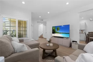 Photo #6: OC25100306 Listing 