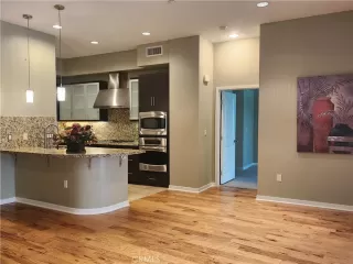 Photo #2: OC25100501 Listing 