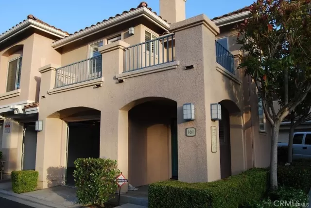 MLS: OC25100621 Condo For Sale