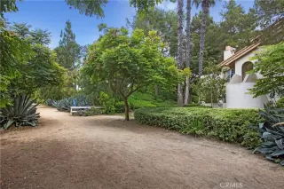 Photo #1: OC25101034 Listing 